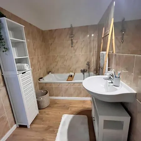 Casa Nina Furiani Corse En شقة