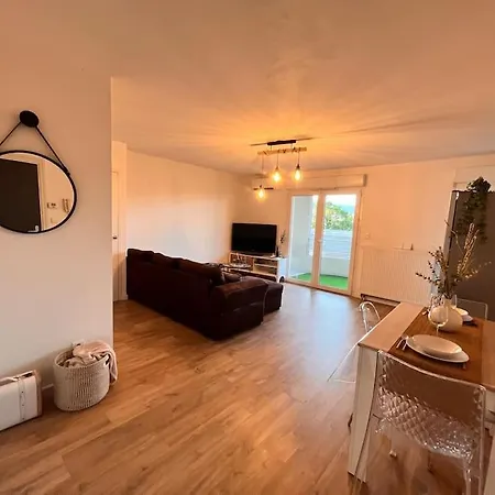 Casa Nina Furiani Corse En Paterno