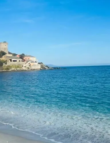 Casa Nina Furiani Corse En Paterno