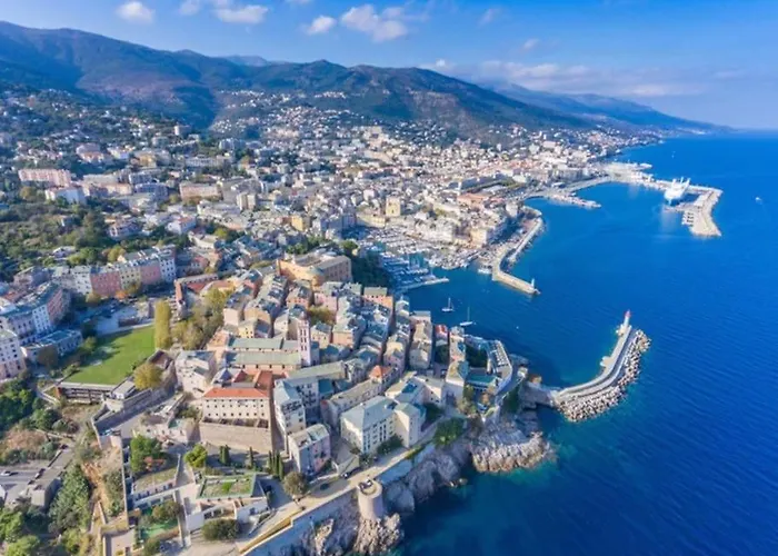 Casa Nina Furiani Corse En